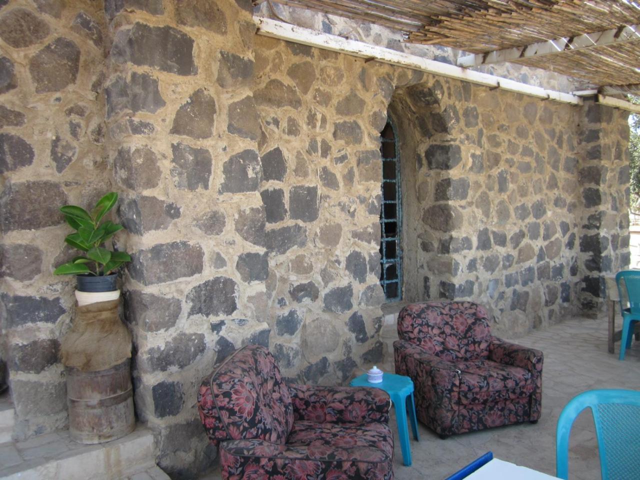 Trajan Guest House Al-Mughayer Екстериор снимка