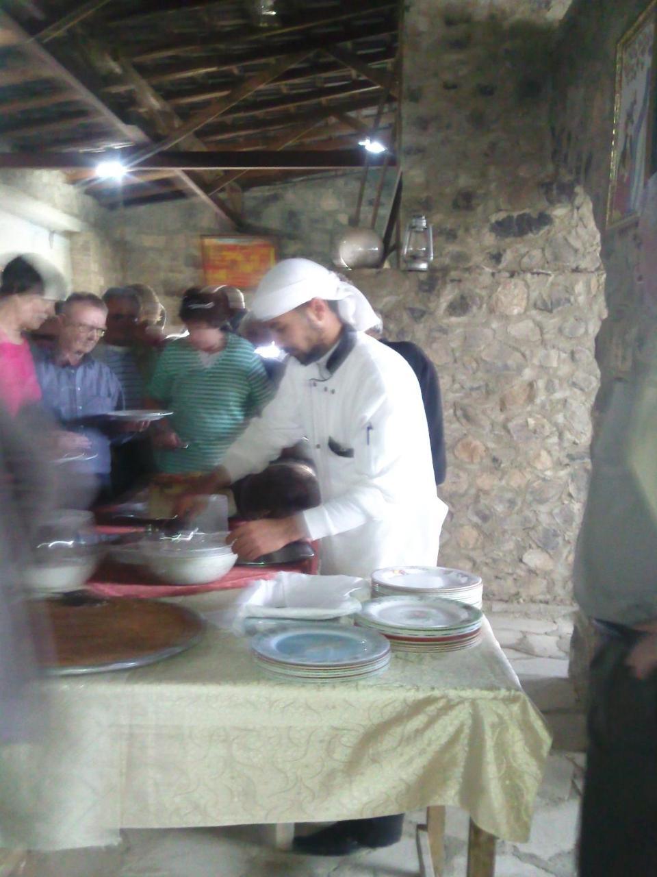 Trajan Guest House Al-Mughayer Екстериор снимка